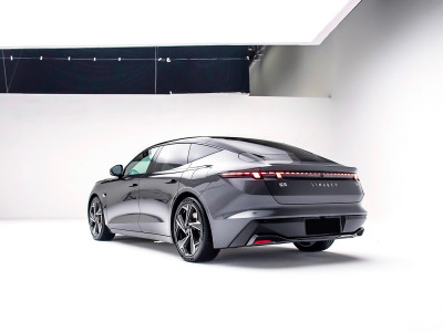 Lynk&Co Z10 Фото №6